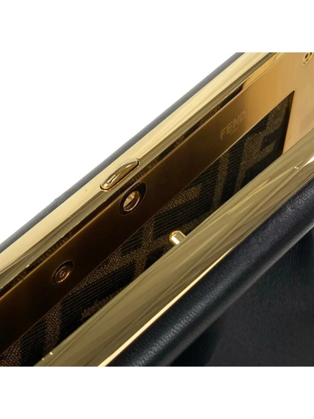 Fendi Clutch Fast Black Leather